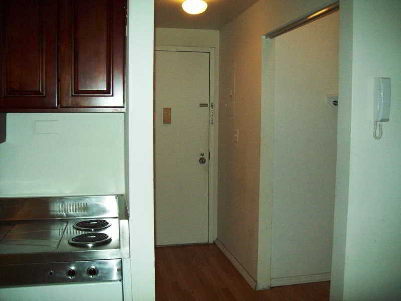 Metro Apartments New York Exterior photo