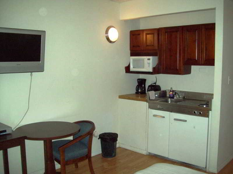 Metro Apartments New York Exterior photo